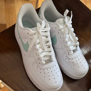 Nike Air Force 1 White and Mint Sneakers